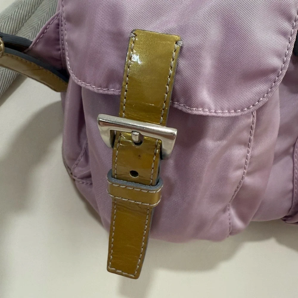 Prada Vintage Lavender Back Pack. Excellent Condition. 100% Authentic. - Picture 14 of 15